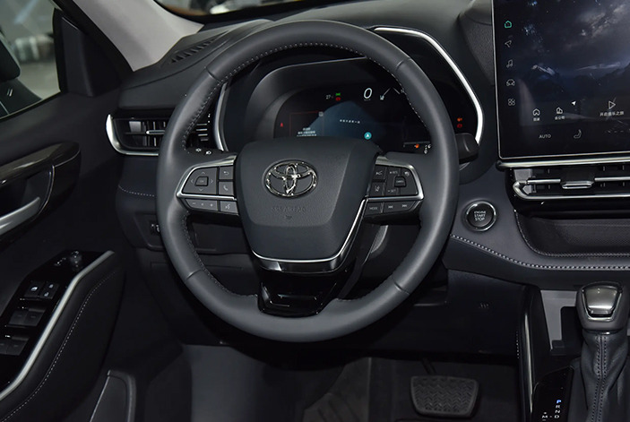 Toyota-Highlander-2026-2.0T-Premium-AWD-7-Seater12