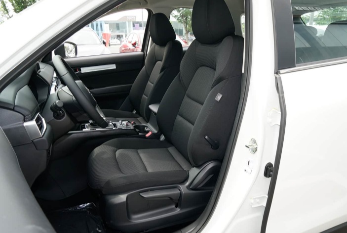 Mazda CX-5-11